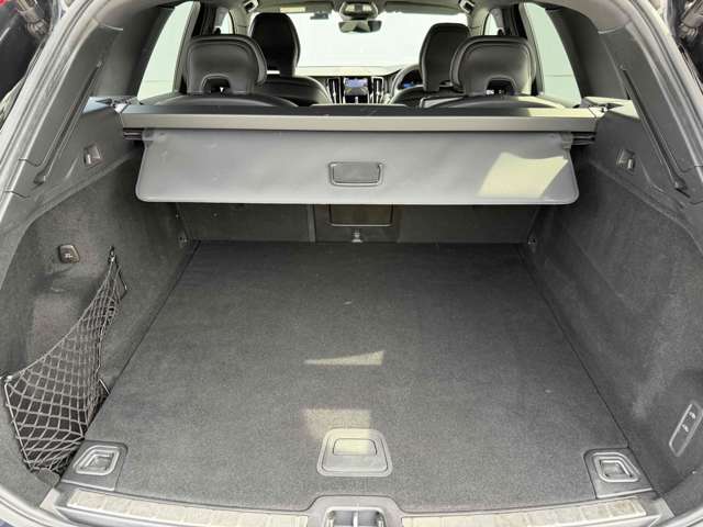 Volvo XC60 8