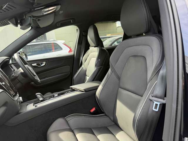 Volvo XC60 10