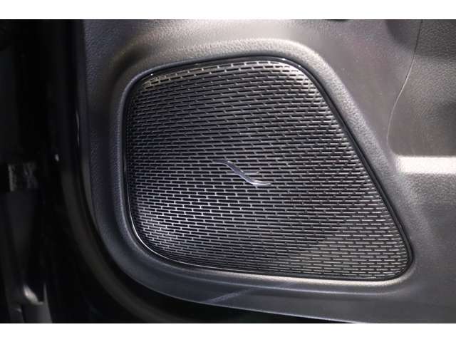Mercedes-Benz GLB 12
