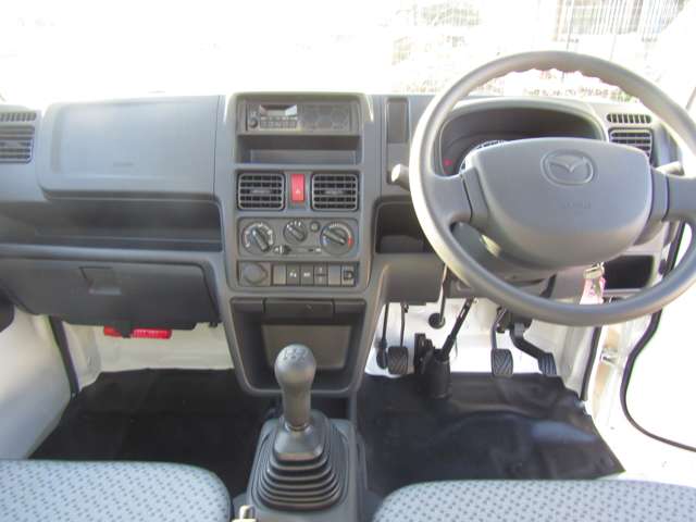Mazda Scrum Truck 11