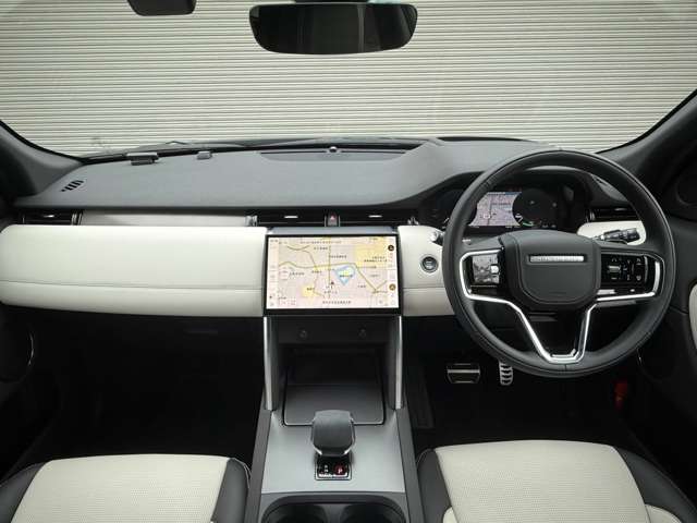 Land Rover Discovery Sport 6