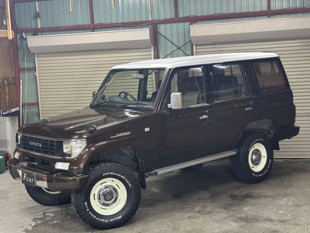 Toyota Land Cruiser Prado 6