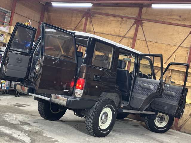 Toyota Land Cruiser Prado 7