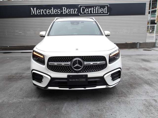 Mercedes-Benz GLB 10