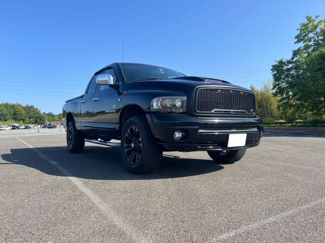 Dodge Ram 4