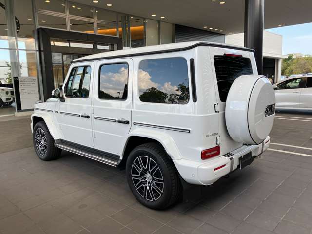 Mercedes-Benz G-Class 4