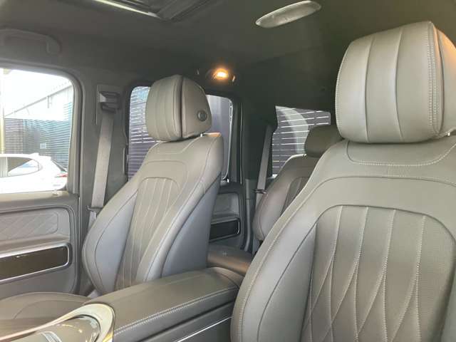 Mercedes-Benz G-Class 7