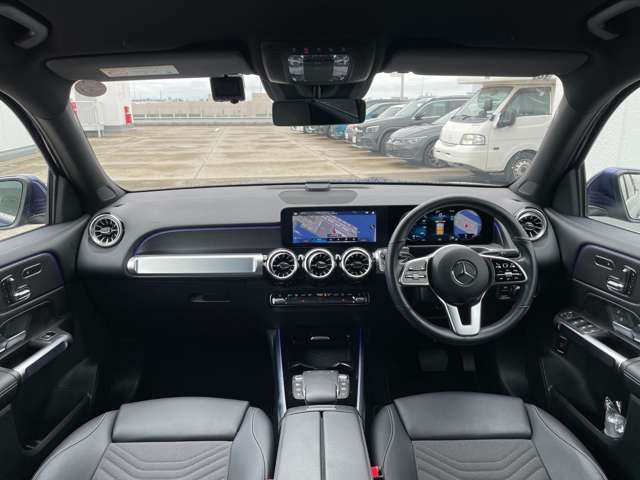 Mercedes-Benz GLB 6