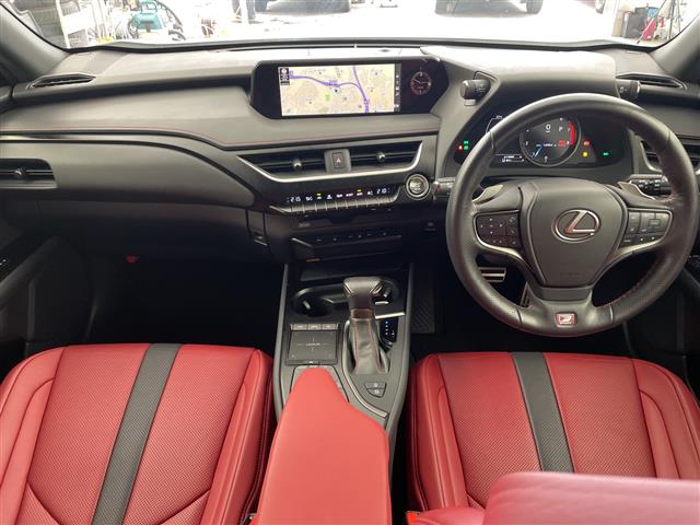 Lexus UX 2