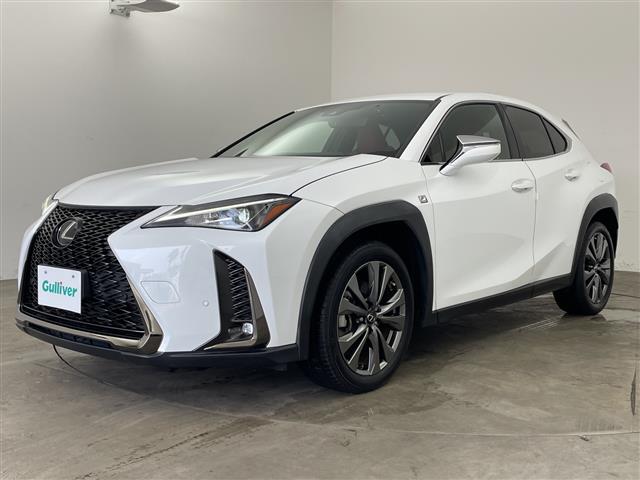 Lexus UX 4