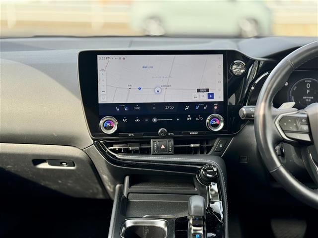 Lexus NX 8