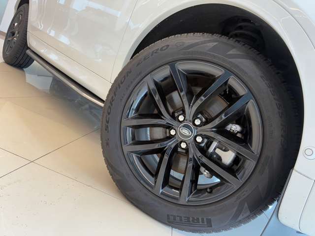 Land Rover Discovery Sport 6