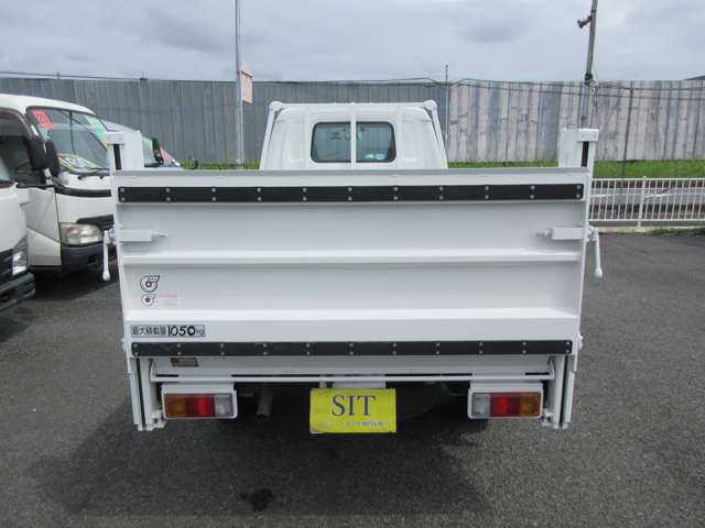 Mazda Bongo Truck 6