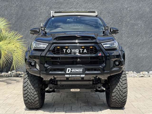 Toyota Hilux 3