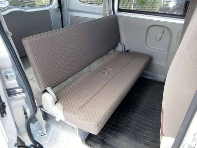 Suzuki Every 11