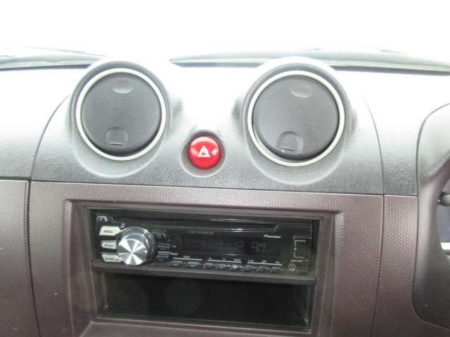 Mitsubishi Pajero Mini 11