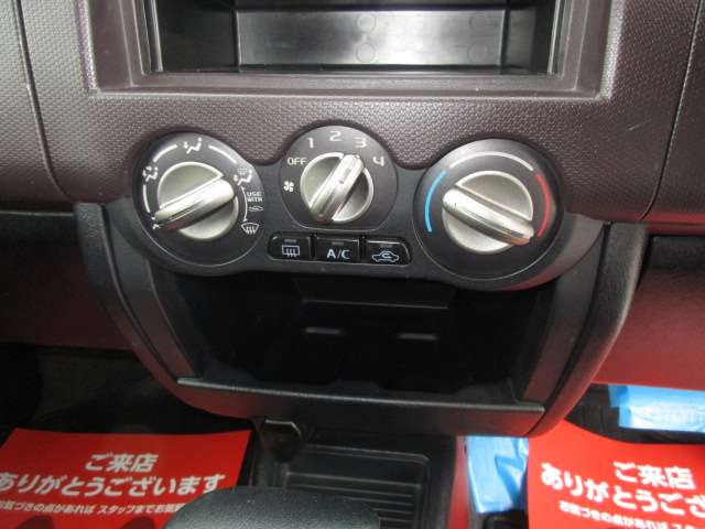 Mitsubishi Pajero Mini 12