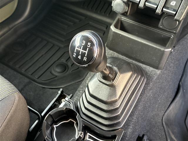 Suzuki Jimny 3