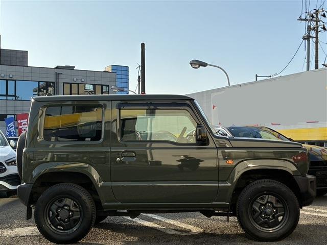 Suzuki Jimny 7