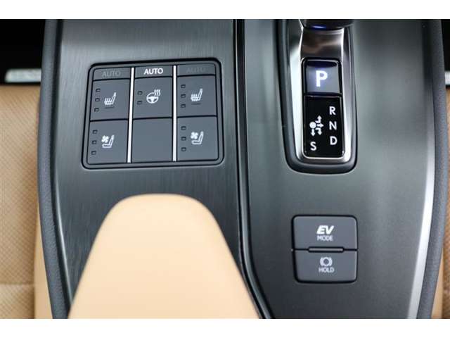 Lexus UX 11