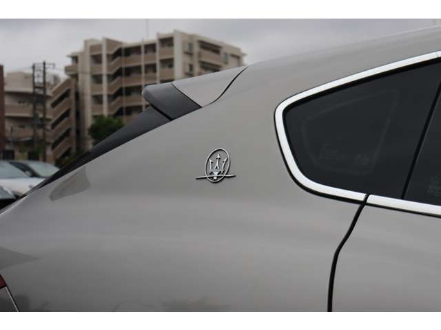 Maserati Levante 11
