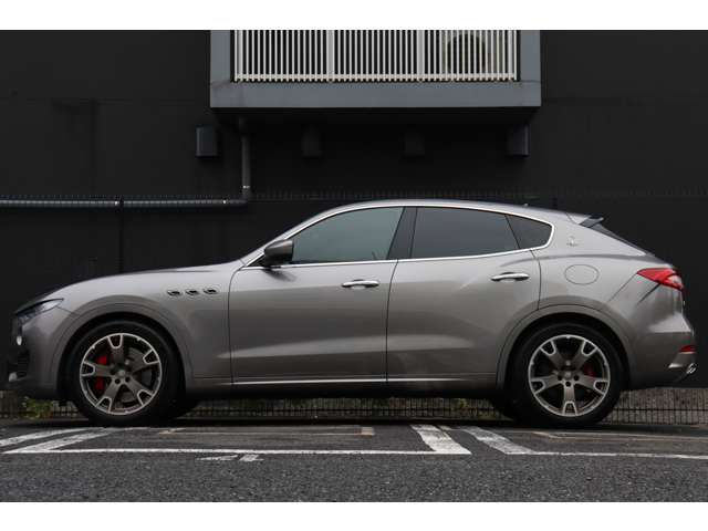 Maserati Levante 6