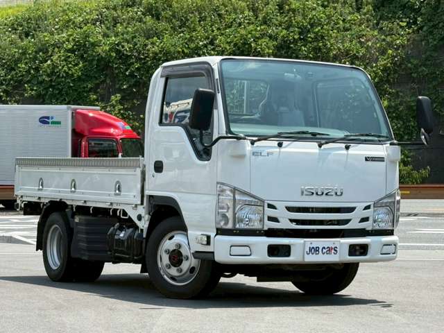 Isuzu Elf 6