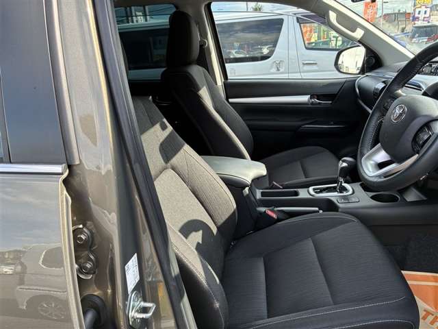 Toyota Hilux 10