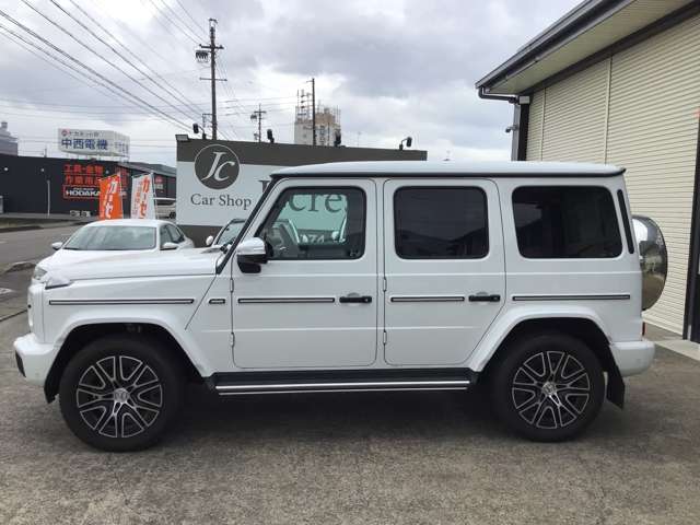 Mercedes-Benz G-Class 11