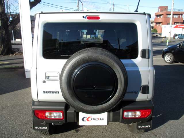 Suzuki Jimny 10