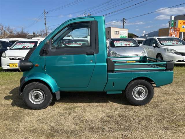 Daihatsu Midget II 5