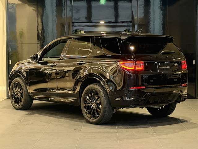 Land Rover Discovery Sport 11