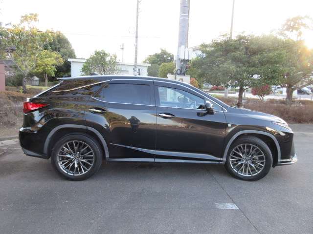 Lexus RX 10