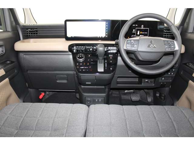 Mitsubishi Delica Mini 5