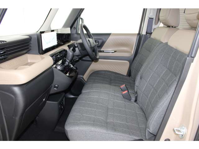 Mitsubishi Delica Mini 6