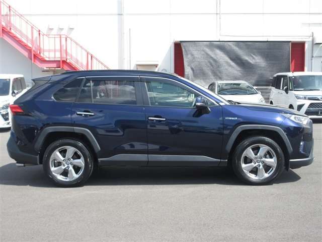 Toyota RAV4 6