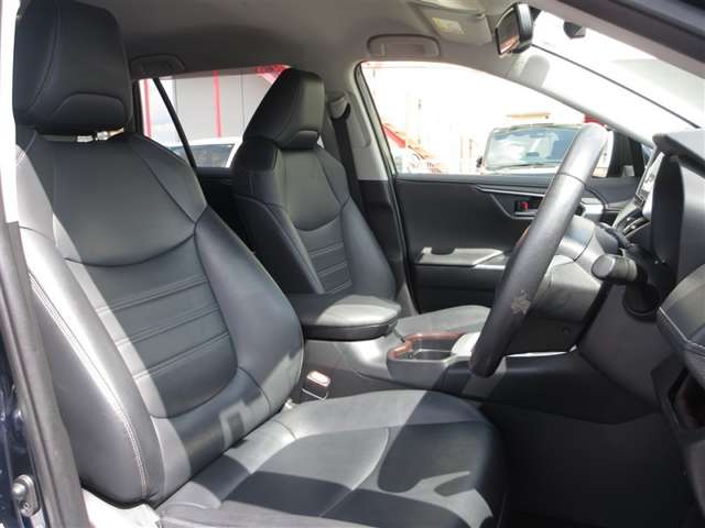 Toyota RAV4 10