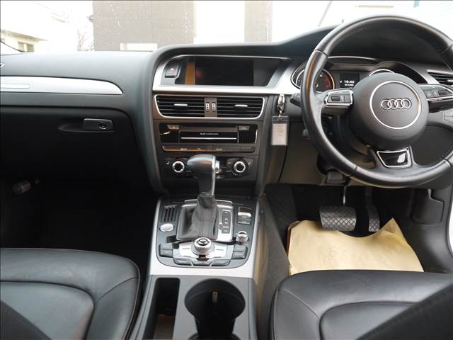 Audi A4 Allroad Quattro 12