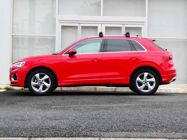 Audi Q3 6