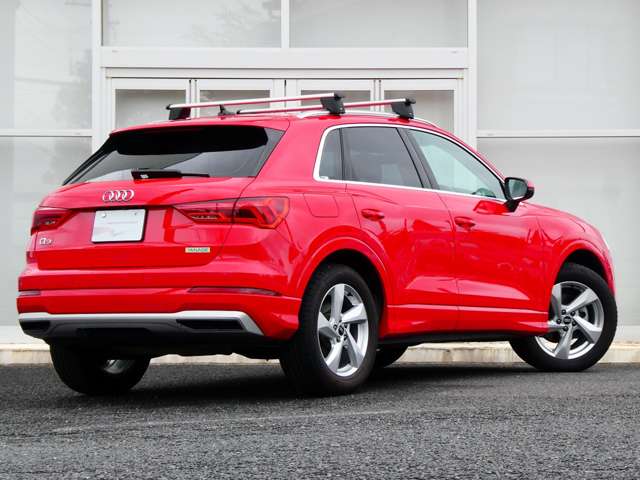 Audi Q3 7