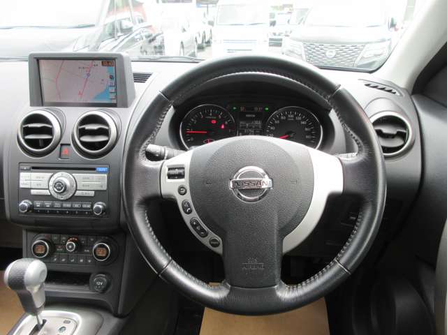 Nissan Dualis 4