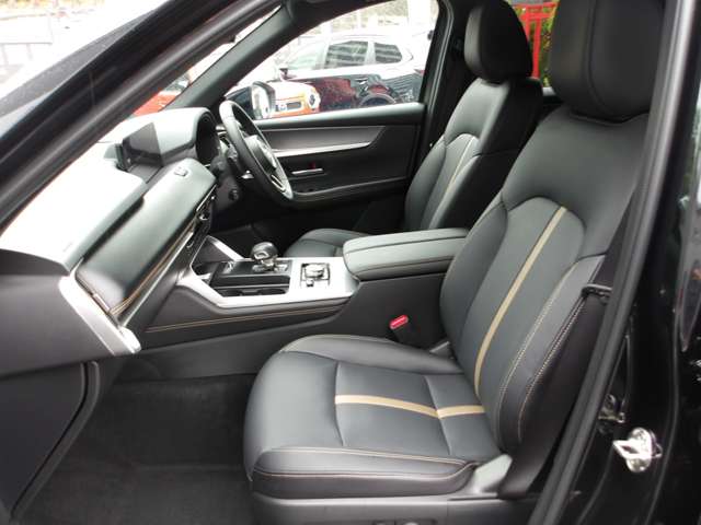 Mazda CX-60 4
