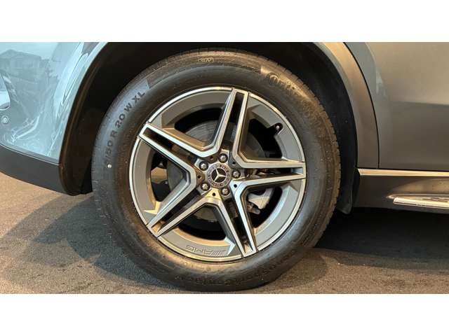 Mercedes-Benz GLE 7
