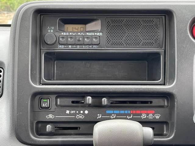 Daihatsu Hijet Deck Van 3