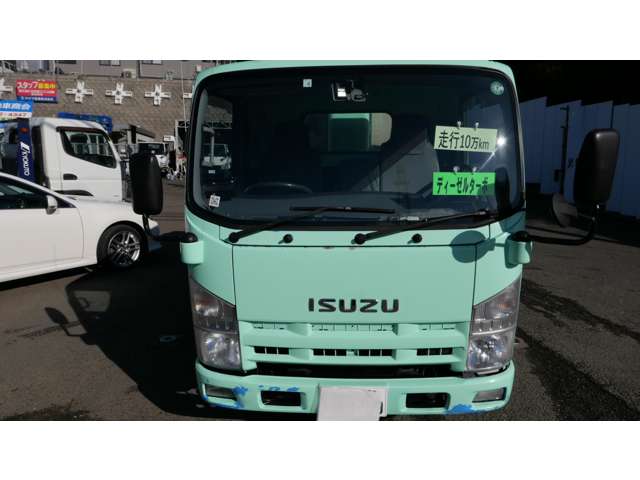 Isuzu Elf 2
