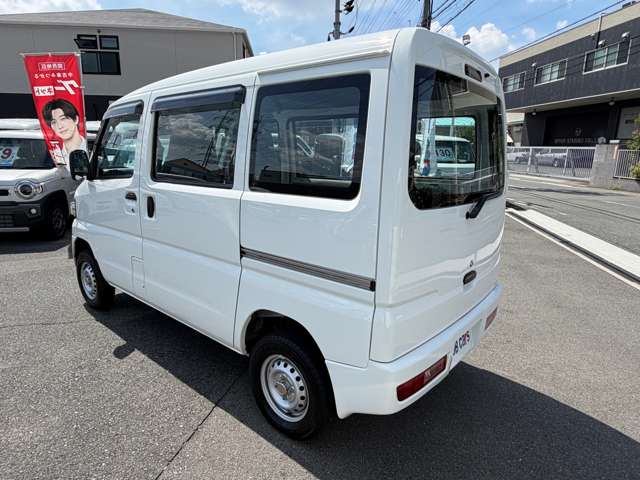 Mitsubishi Minicab MiEV 6