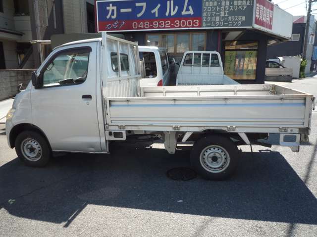 Toyota Light Ace Truck 4