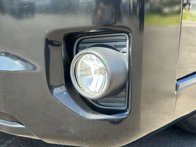 Toyota Hiace Van 4