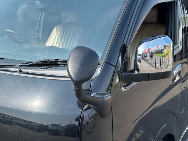 Toyota Hiace Van 8