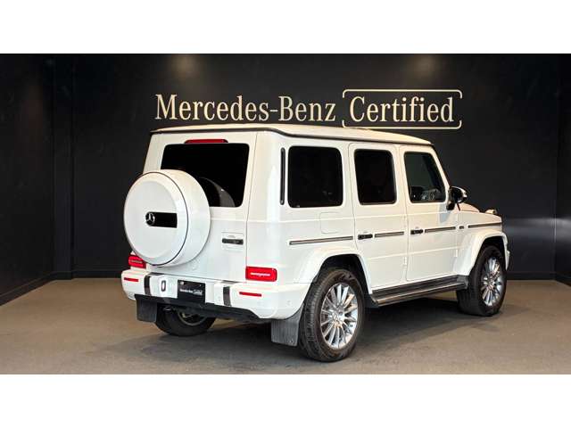 Mercedes-Benz G-Class 2